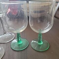 ワイングラスの画像