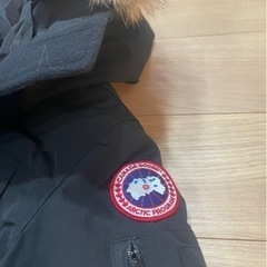 (新品)女性 カナダグースMサイズmontebello parka 値下げしましたの画像