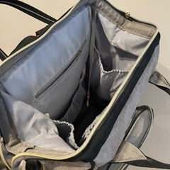 マザーズバッグ　美品　多機能の画像