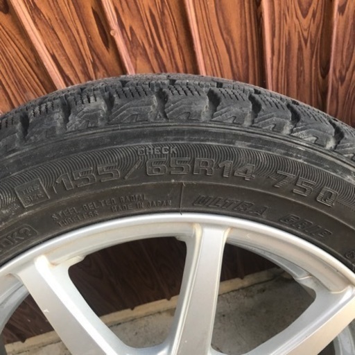スタッドレスタイヤ 155 65R14 