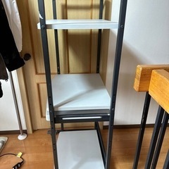 【配送可能】パソコンデスクの画像
