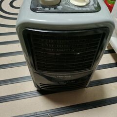 ミニストーブ　小型　ファンヒーターの画像