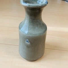 陶器の花瓶
