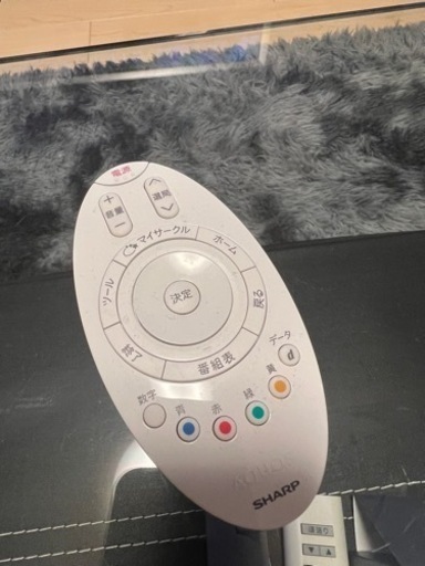 液晶テレビ　　60インチ