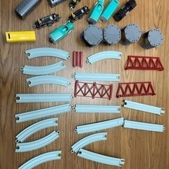 ダイソー　プチ電車シリーズ
