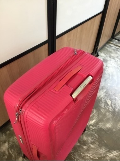8.キャリーケース
