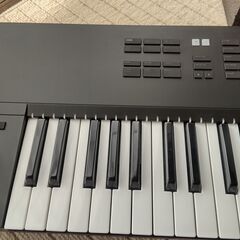 【9/28まで20％値引中】DTM　MIDIキーボード　KOMPLETE KONTROL S61 MK2　の画像