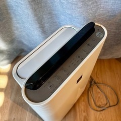 シャープ 空気清浄機 kc-e50-wの画像