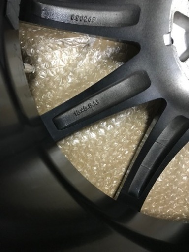 メルセデスベンツW212に履いていた ホイール4本セット18インチ 8.5j ET45 PCD112