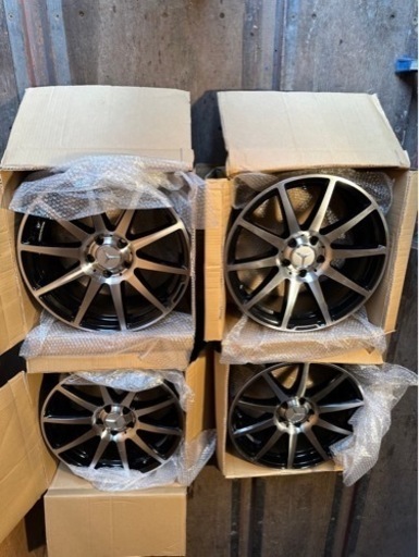 メルセデスベンツW212に履いていた ホイール4本セット18インチ 8.5j ET45 PCD112