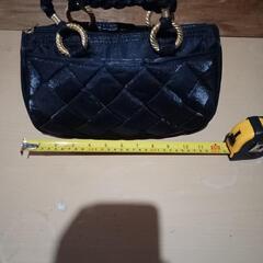 黒色バック