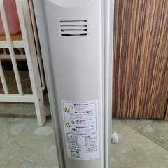 【新生活SALE】De'Longhi　デロンギ　オイルヒーター　H770812EFSN　中古　リサイクルショップ宮崎屋住吉店24.2.23ｋの画像