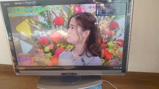 好評完売『やはりカラーテレビはシャープ』【アンテナ線2メートル付き！】シャープ液晶カラーテレビ【LC-32DX3】