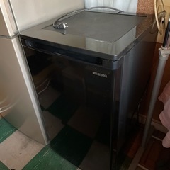 冷凍庫 アイリスオーヤマ IUSD-6A 60リットル