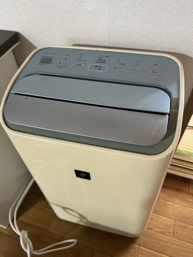 空気除湿機