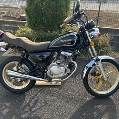 スズキ　GN125 2Fカスタム　原付2種　黒　金　125ccの画像