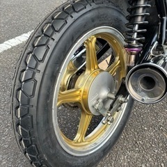 スズキ　GN125 2Fカスタム　原付2種　黒　金　125ccの画像