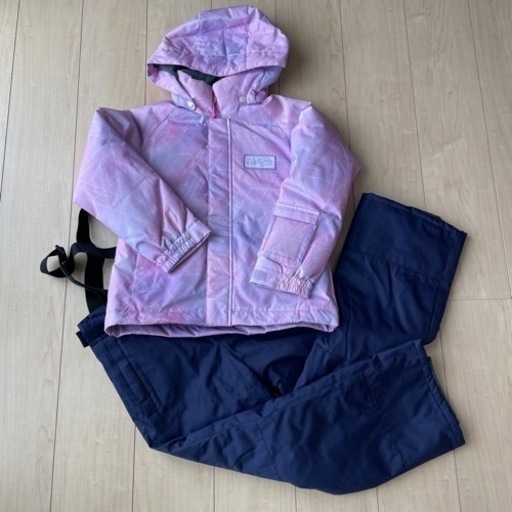 【新品未使用‼️】オンヨネ　キッズ　スキーウェア　ボードウェア　防寒着