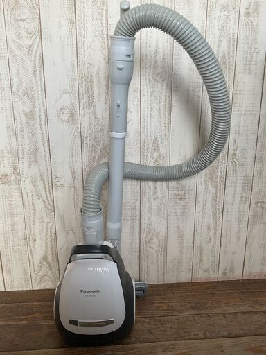 Panasinic　紙パック式掃除機　2020年製　MC-PKL21A