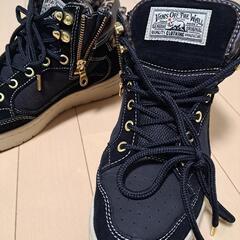 VANS　ハイカットスニーカーの画像