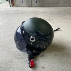 ヘルメット　カーキ