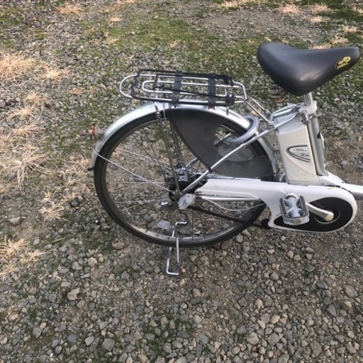 自転車　No.366　シルバー　パナソニック　内装3段切替　27インチ　LEDオートライト、鍵付き　【リサイクルショップどりーむ天保山】 自転車 No.366 シルバー パナソニック 内装3段切替 27インチ LEDオート