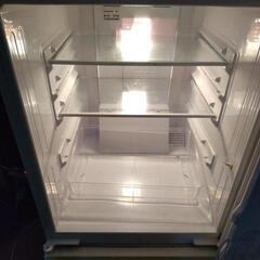 少家族用冷蔵庫の画像