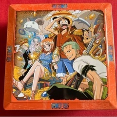 ワンピース　空缶、未開封フィギュア