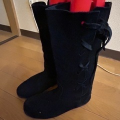 黒バックスキンブーツ