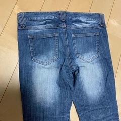 LAO TARGA  デニム ジーンズ デニムパンツ パンツ　9分丈の画像