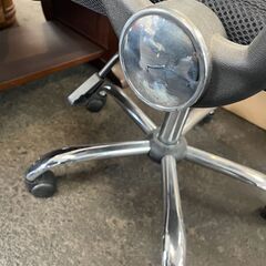 リサイクルショップどりーむ荒田店 No9431 OAチェア　デスクチェア　ひじ掛け付き♪　高さ調節可能♪の画像