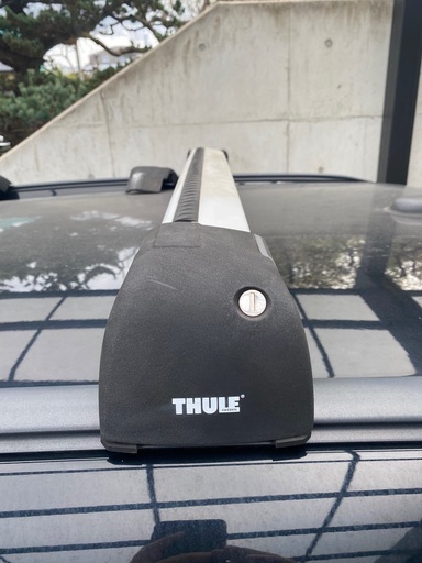 最終値下げ中！THULE スーリー　ウィングバーと取り付けキットのセット
