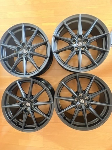 トヨタ GR86 RZグレードの純正ホイールの4本セット