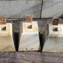 コンクリート土台 支柱固定金具付き