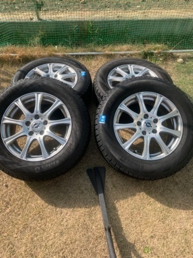 16インチ　スタッドレスホイール付きタイヤ