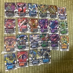 仮面ライダーガッチャード　ライドケミートレカ交換
