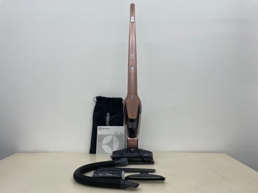 Electrolux エレクトロラックス ERGORAPID スティッククリーナー ピンク ZB3414AK AR180L21CH 取説/アタッチメント付き