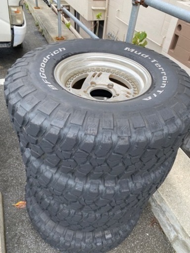 ジムニータイヤホイール四本セット