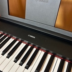 ピアジェーロキーボードYAMAHA NP-12B 61鍵盤の画像