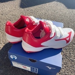 ミズノ ホワイト×レッド 白×赤 野球 トレーニングシューズ　27.5cm 新品未使用　『値下げ』の画像