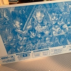 ウルトラマン　仮面ライダー　美品パズルの画像