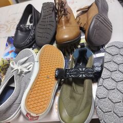 4足まとめて¥500美品ですの画像