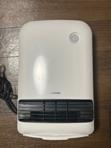 [商談中]ファンヒーター　アイリスオーヤマ　600W 1000W 1200W
