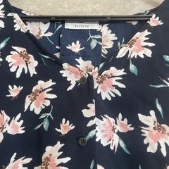 【半額以下】BAYFLOW 花柄　シャツの画像