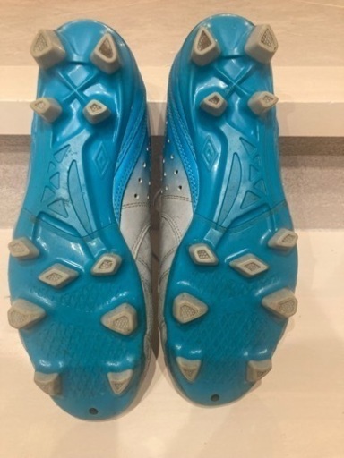 サッカースパイク アンブロ umbro 【アクセレイター PRO】