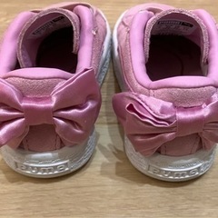 プーマ　スニーカー　キッズ　ピンク　リボン　13センチ　PUMAの画像