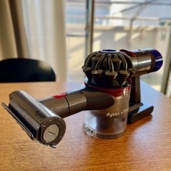 バッテリー&フィルタ交換済】Dyson V7 Trrigerpro
