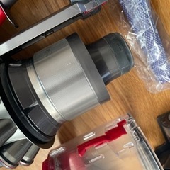 バッテリー&フィルタ交換済】Dyson V7 Trrigerpro