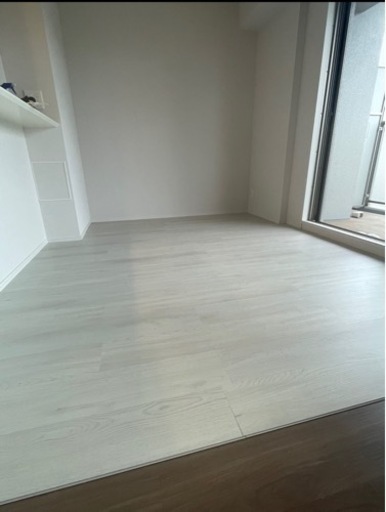 【受け渡し予定者決まりました】click euca/新品定価から大幅引き/ホワイトアッシュ新品/約8畳分/床リメイク/賃貸OK