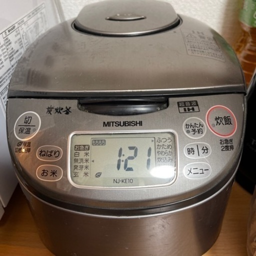 三菱　IH炊飯ジャー　NJ-KE10 2011年製　シルバー　5.5合炊き